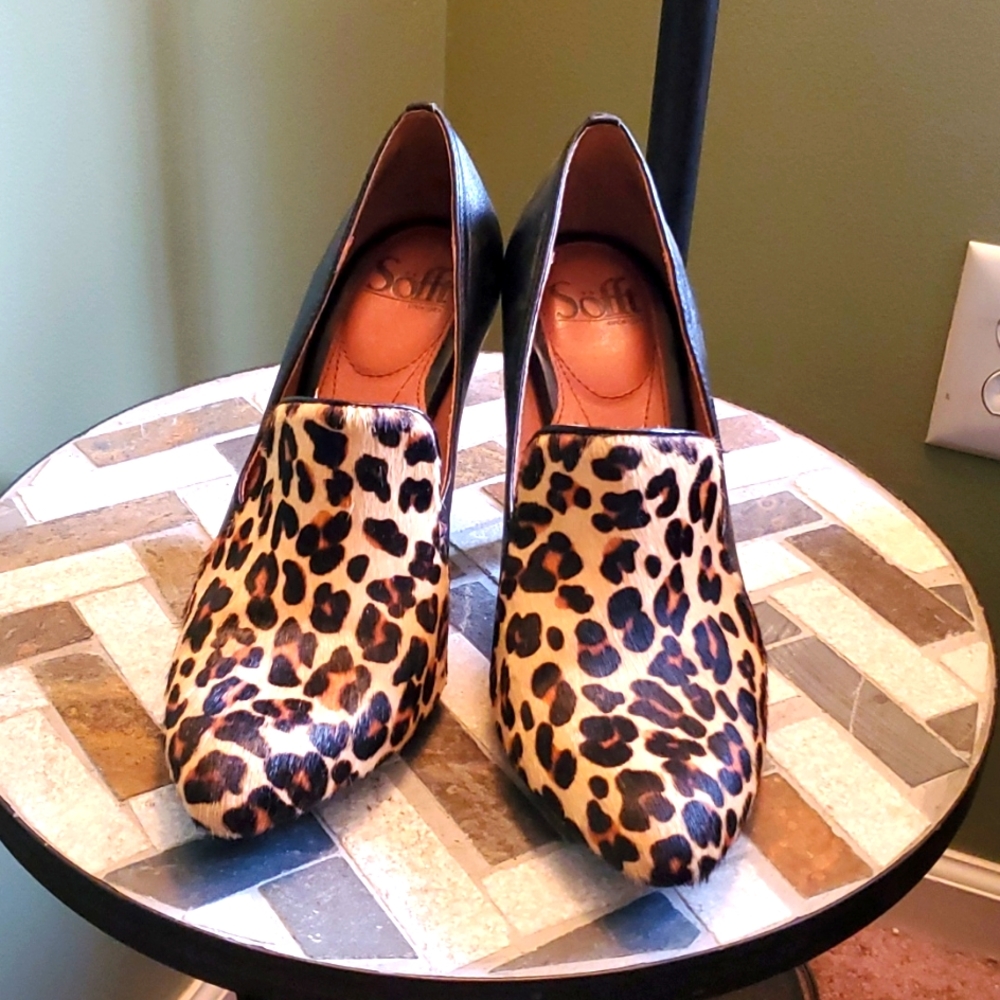 Sofft animal print 3 inch leather loafers